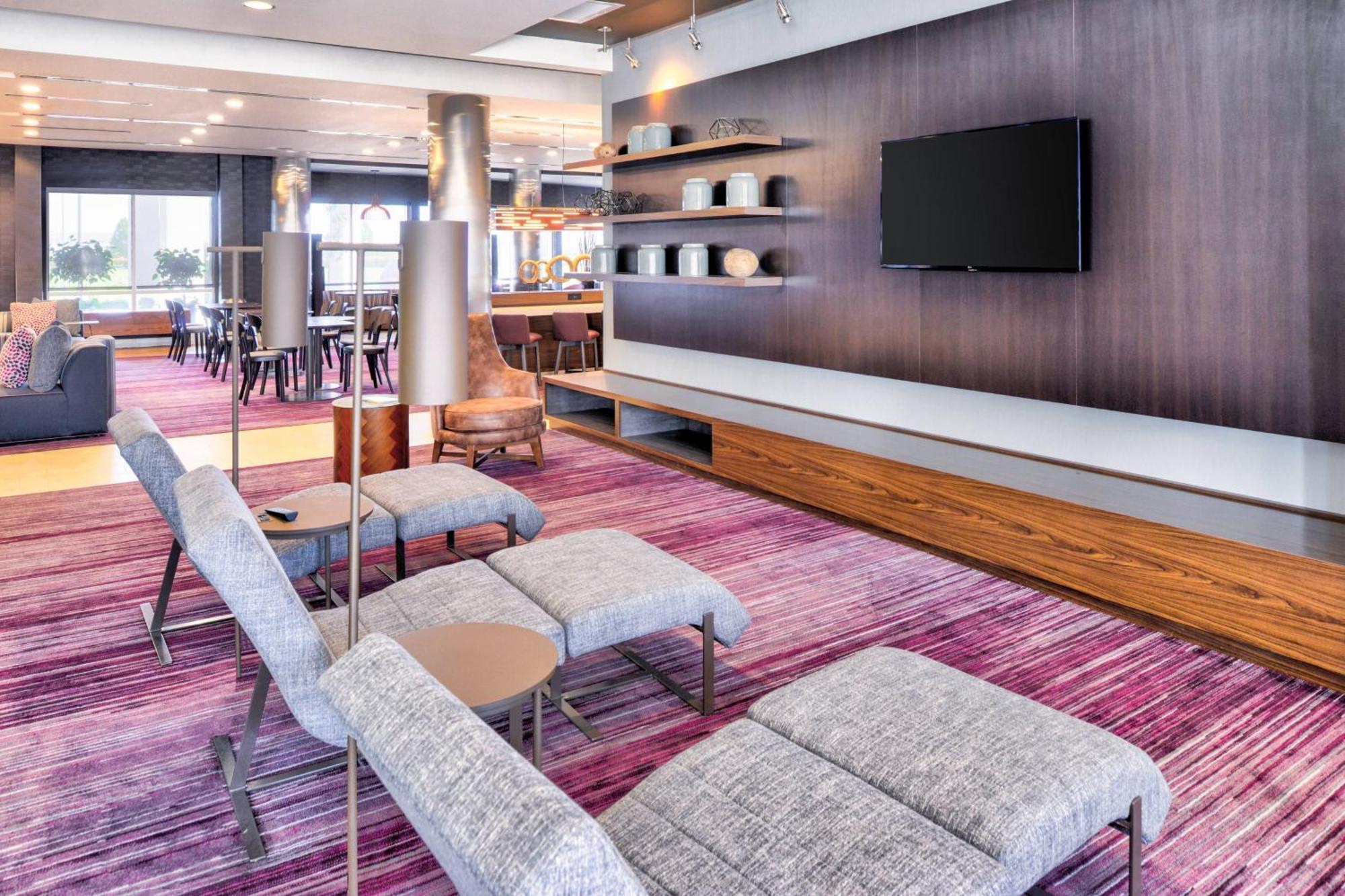 Courtyard By Marriott Columbus Ґров-Сіті Екстер'єр фото